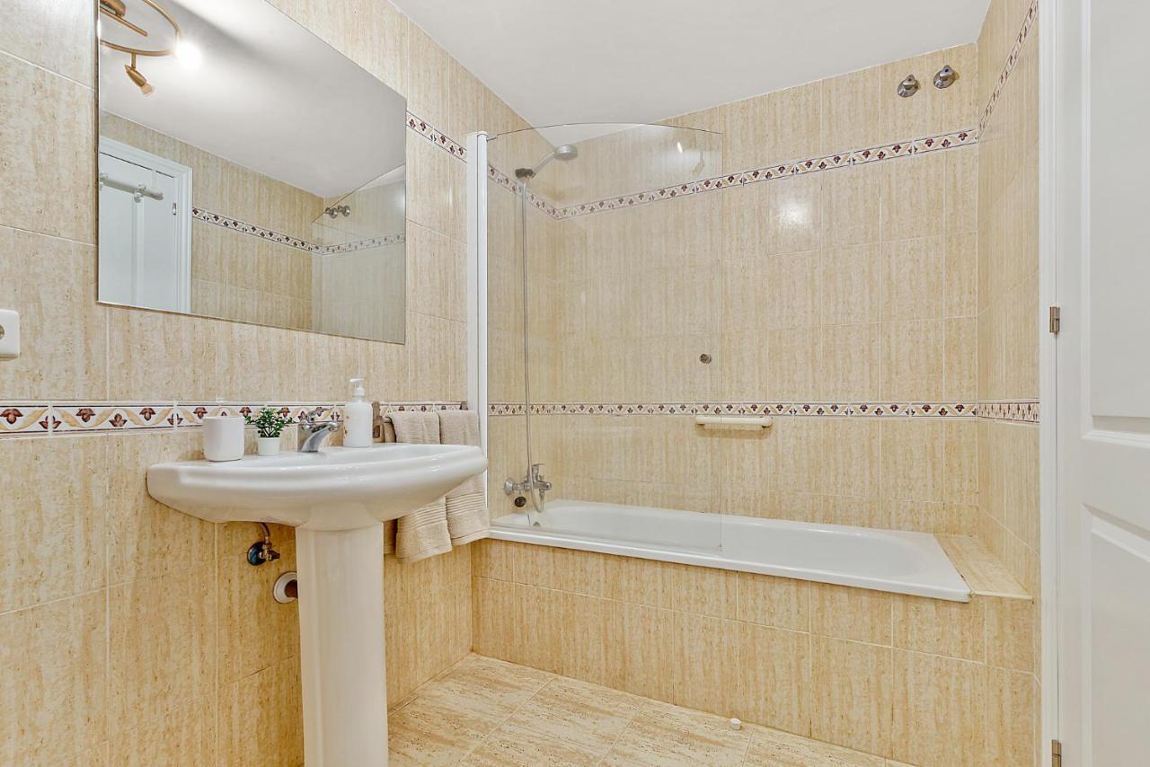 Apartamento A 1 Minuto De La Playa Фуэнхирола Экстерьер фото
